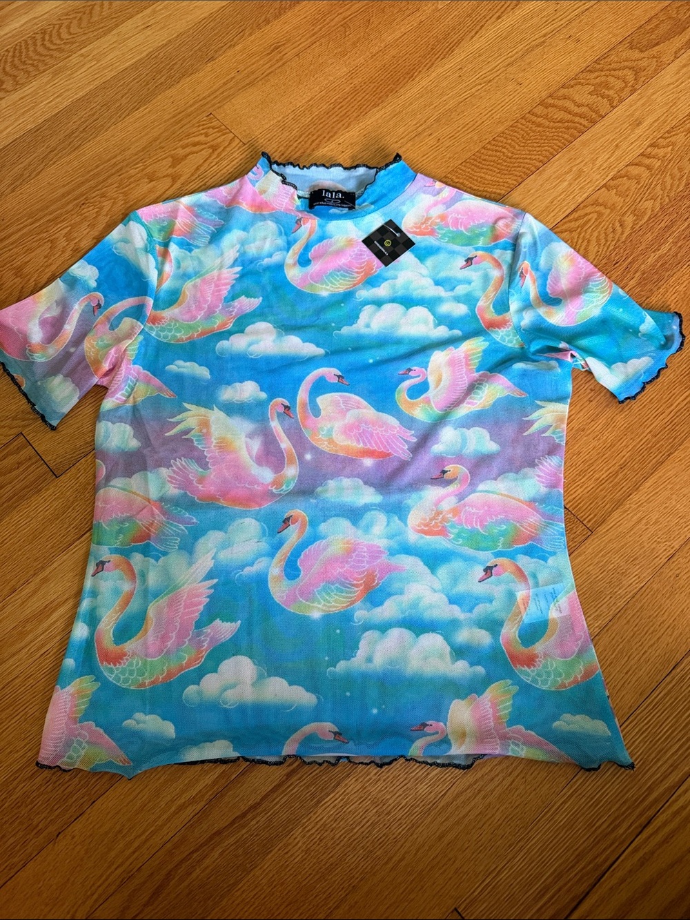 NWT Dressed In Lala mesh swan tee size small